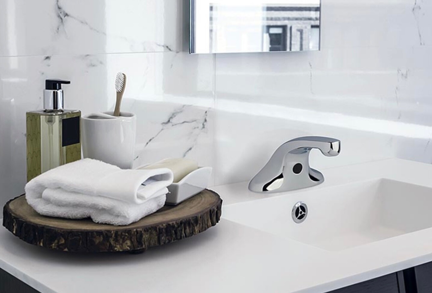 Chicago Faucets EVR Series Touchless Restroom Faucet EVR-A12A-13ABCPT