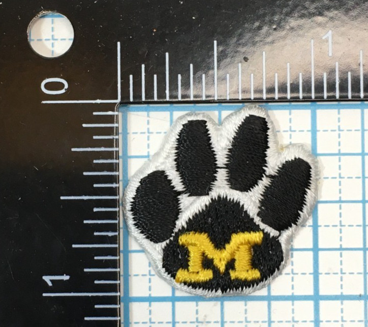 MISSOURI TIGERS NCAA COLLEGE VTG 1" TINY WHITE AND BLACK PAW TEAM LOGO PATCH M75