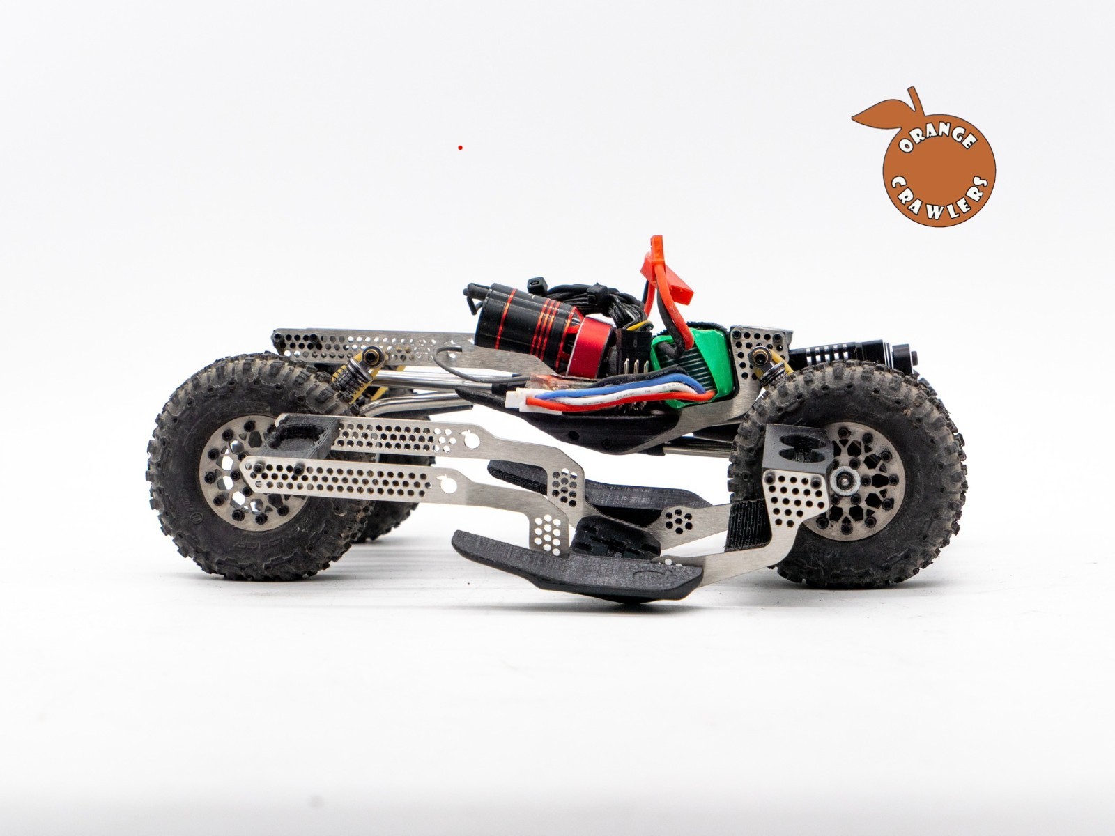 SCX24 Sliver Pro Stainless. 15° skid, adjustable geometry, sliders, mag mounts