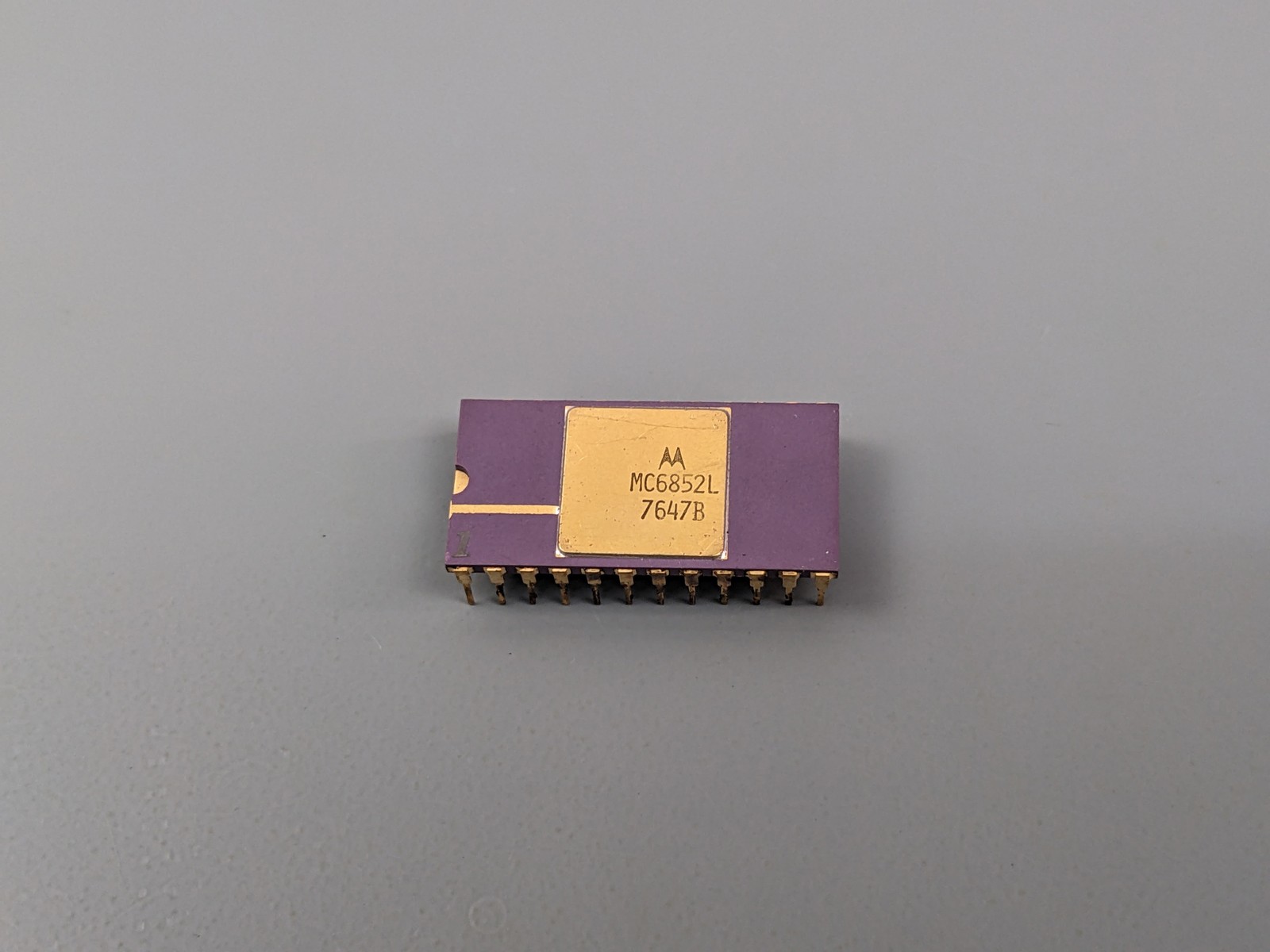 Motorola MC6852L Serial Communication IC, AS-IS!
