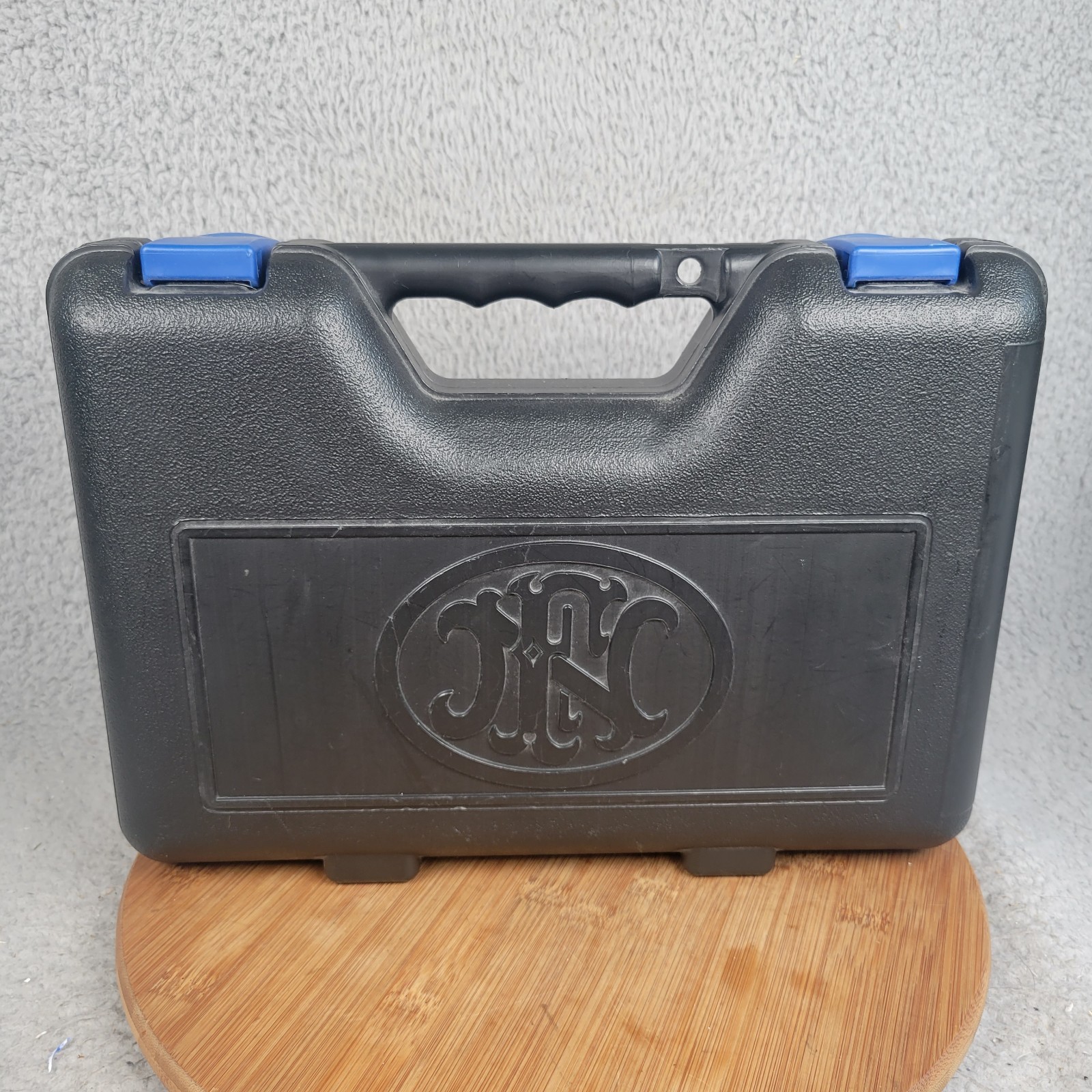FNH FN USA FNS 9 PISTOL CASE/BOX HARD PLASTIC FACTORY CASE FNS W/Lock