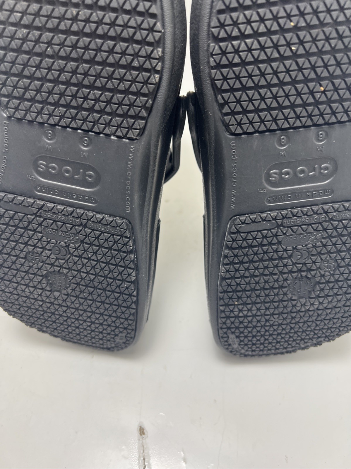 Crocs men 5/ woman 8 black