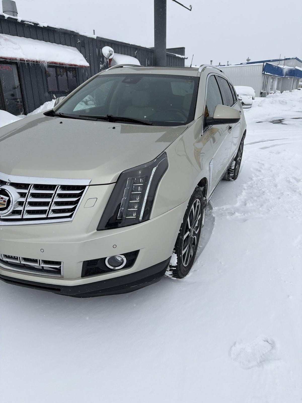 Used Floor Jack fits: 2013 Cadillac Srx  Grade A