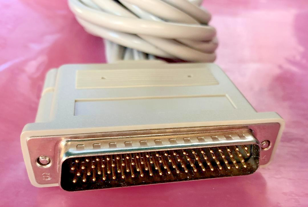 NEW COMTROL 4000033 OCTACABLE ROCKETPORT DB78M T0 8-DB9M