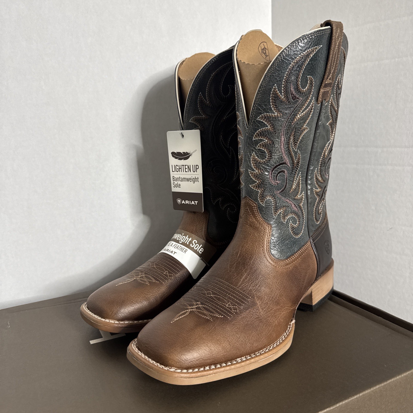Ariat Men’s Lasco Ultra Cowboy Boots Size 9 EE Wide New Retail $240