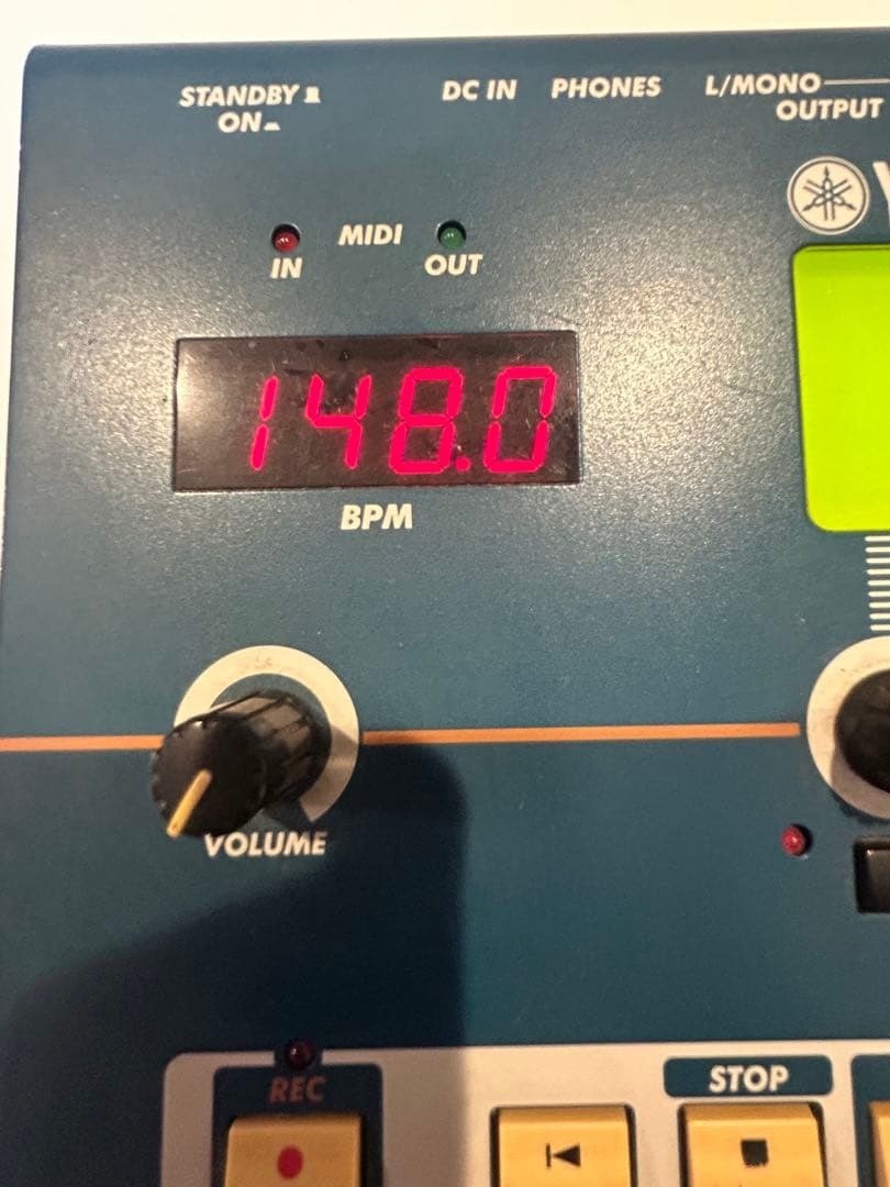 YAMAHA RM1X Music Sequencer Workstation Junk As-Is Powers On Untested