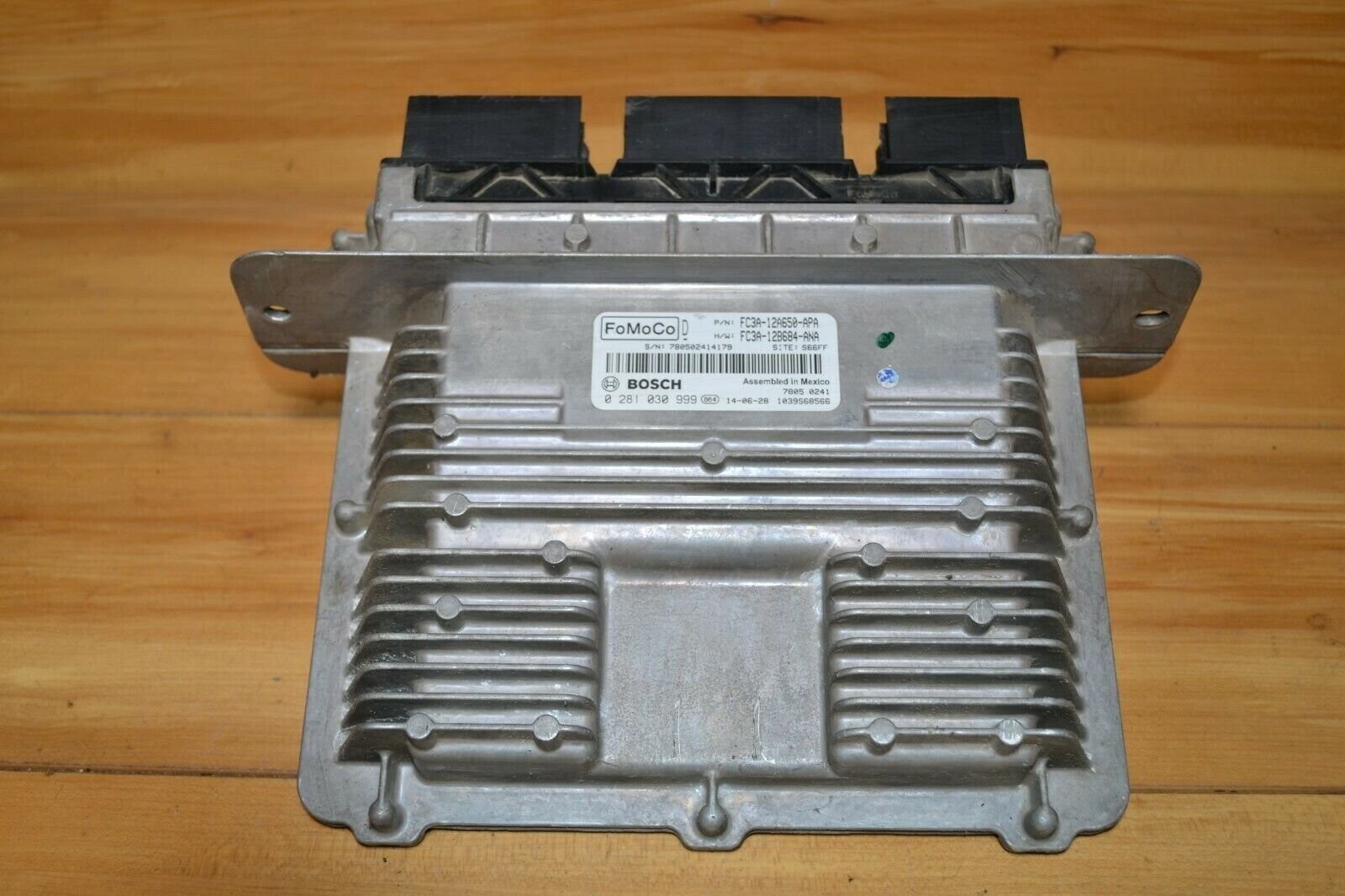 16-19 FORD F250 F350SD DIESEL ENGINE BRAIN BOX 6.7L ECU ECM FC3A-12A650-APA OEM