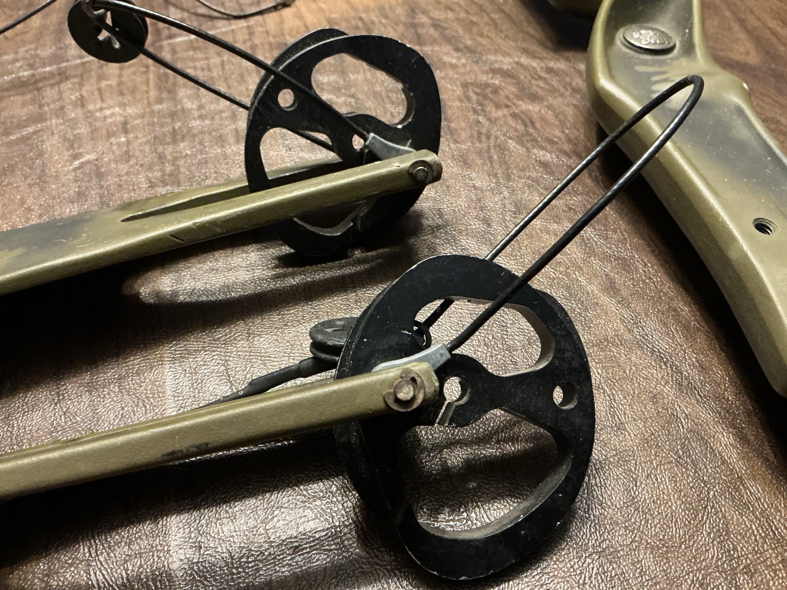 Bear Flare Compound Bow Parts
