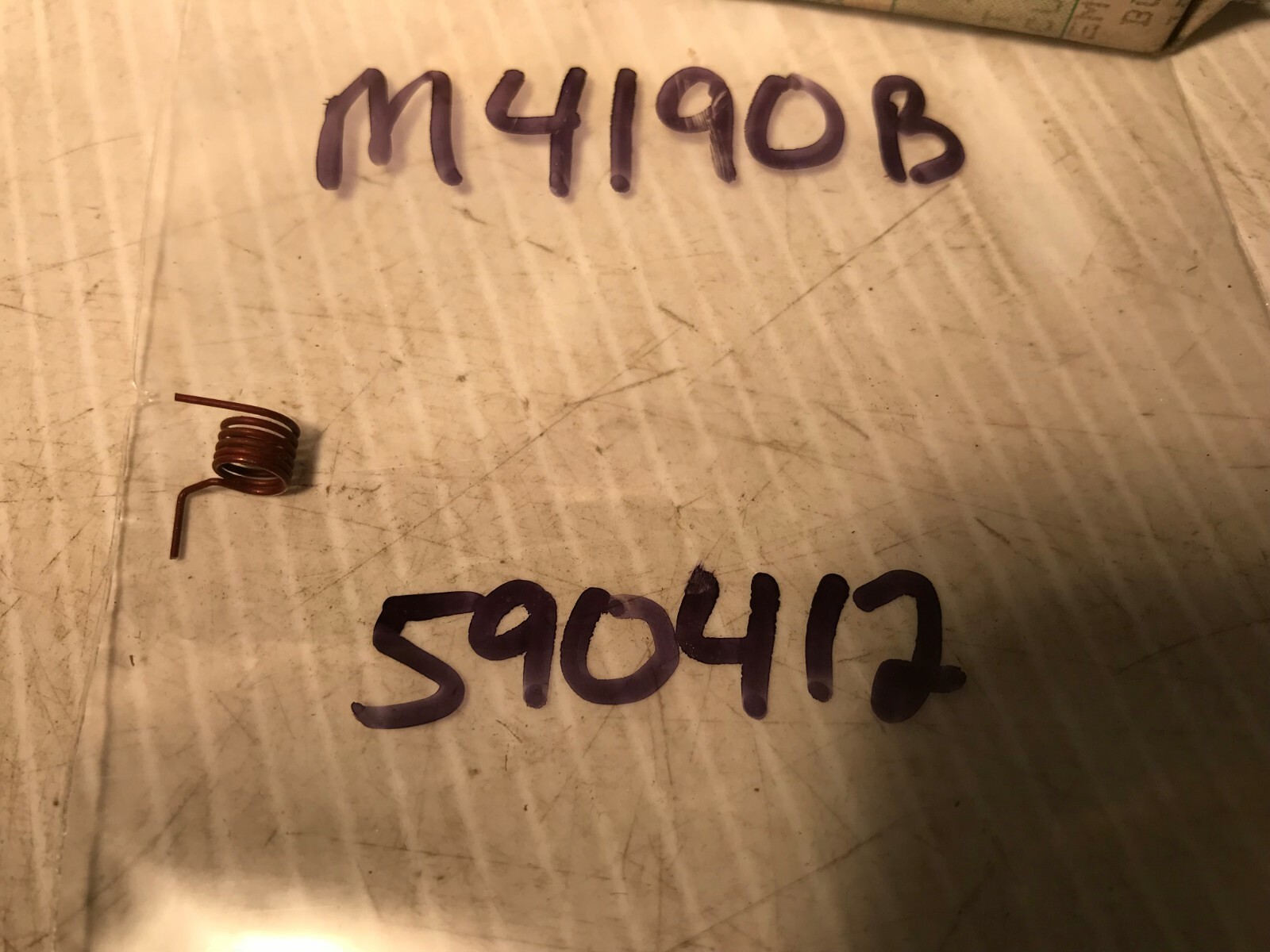 M41908 John Deere SPRING 590412 Tecumseh