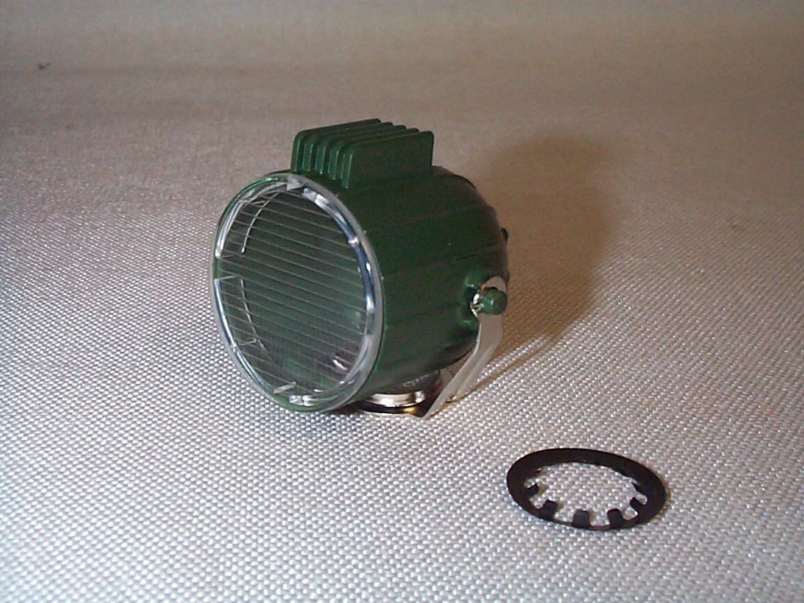 Lionel 6822 Searchlight Housing, Lens, Retaining Ring, Bracket 2520-ASMBLY NOFS!