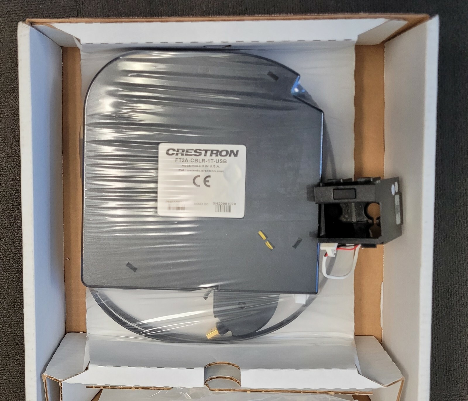 Crestron FT2A-CBLR-1T-USB