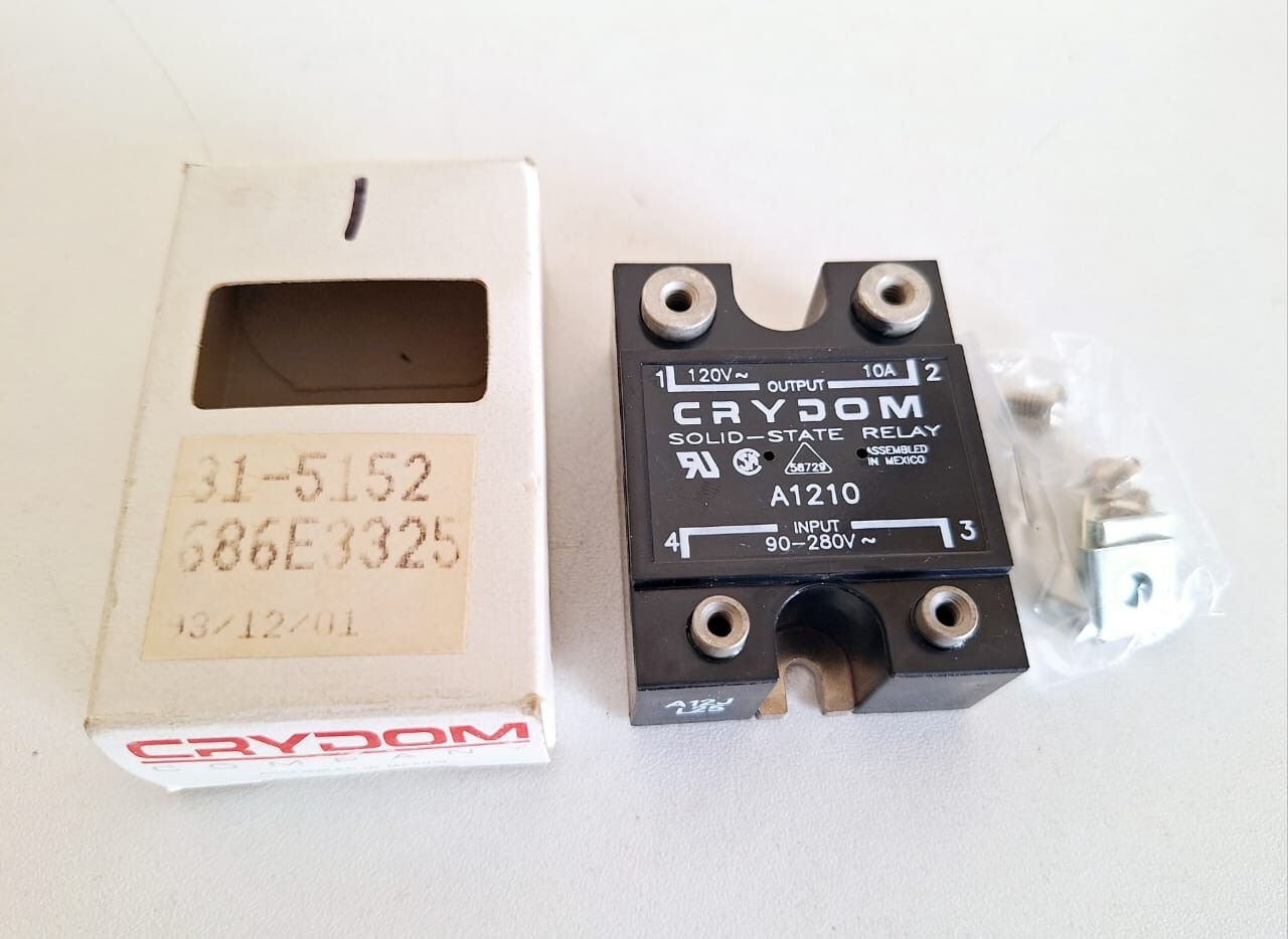 Crydom A1210 Solid-State Relay 31-5152 686E3325 (Lot of 2 pcs)