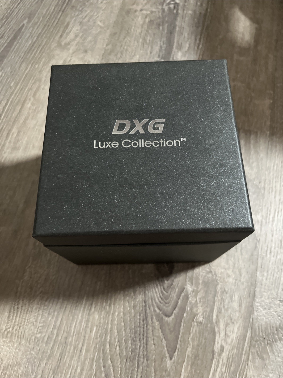 DXG-5COV Full HD CMOS 5MP Camera Camcorder 1920 X 1080 w/ Charger Open Box
