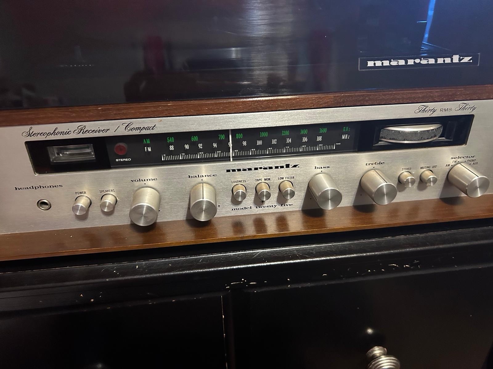 Marantz Model Twenty Five Stereo Receiver Silver Face Vintage