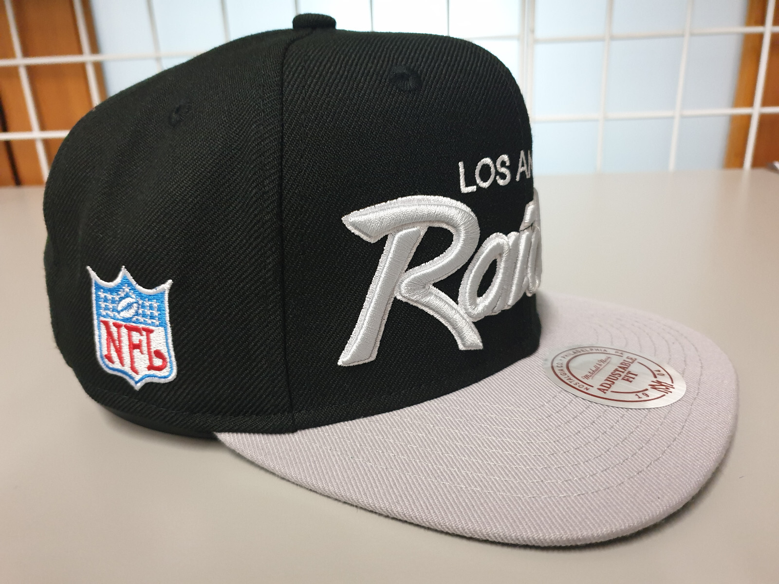 Mitchell & Ness NFL Los Angele Raiders Black Gray Script Vintage Snapback Cap