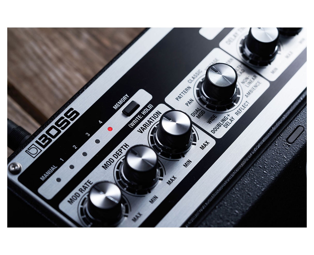 Boss DM-101 Delay Machine Pedal