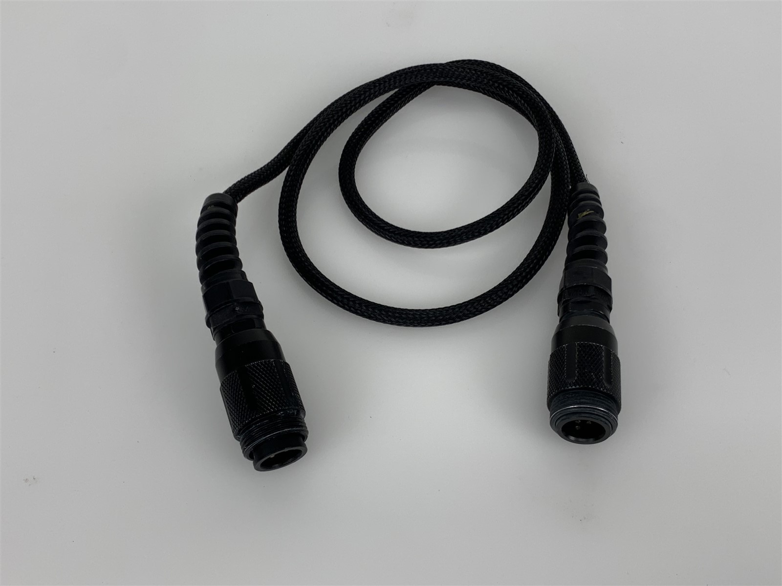 BIGBLUE Interconnect Cable M12x1.5 3-Pin MG12A