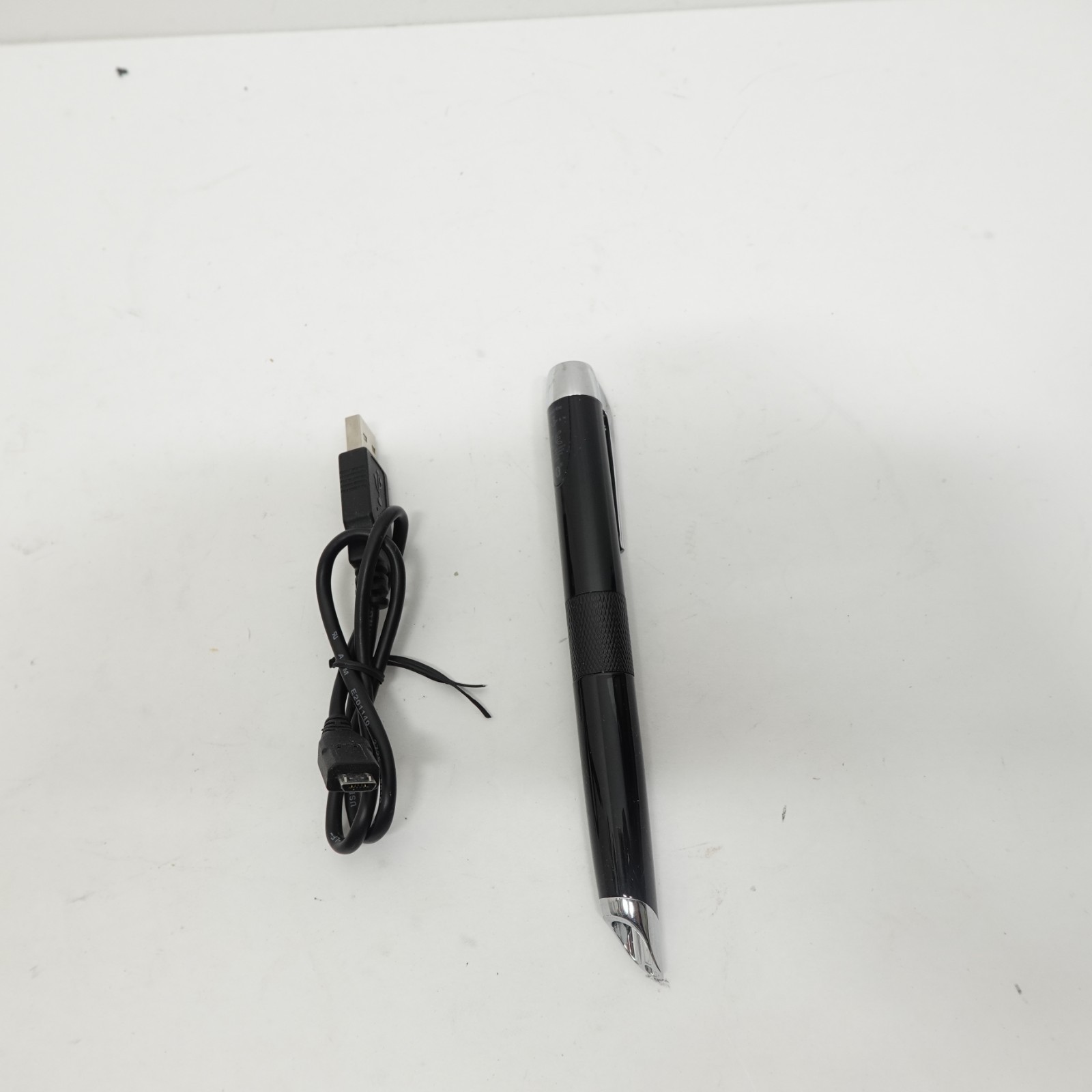 Livescribe 3 Smartpen V1110 .. UNTESTED