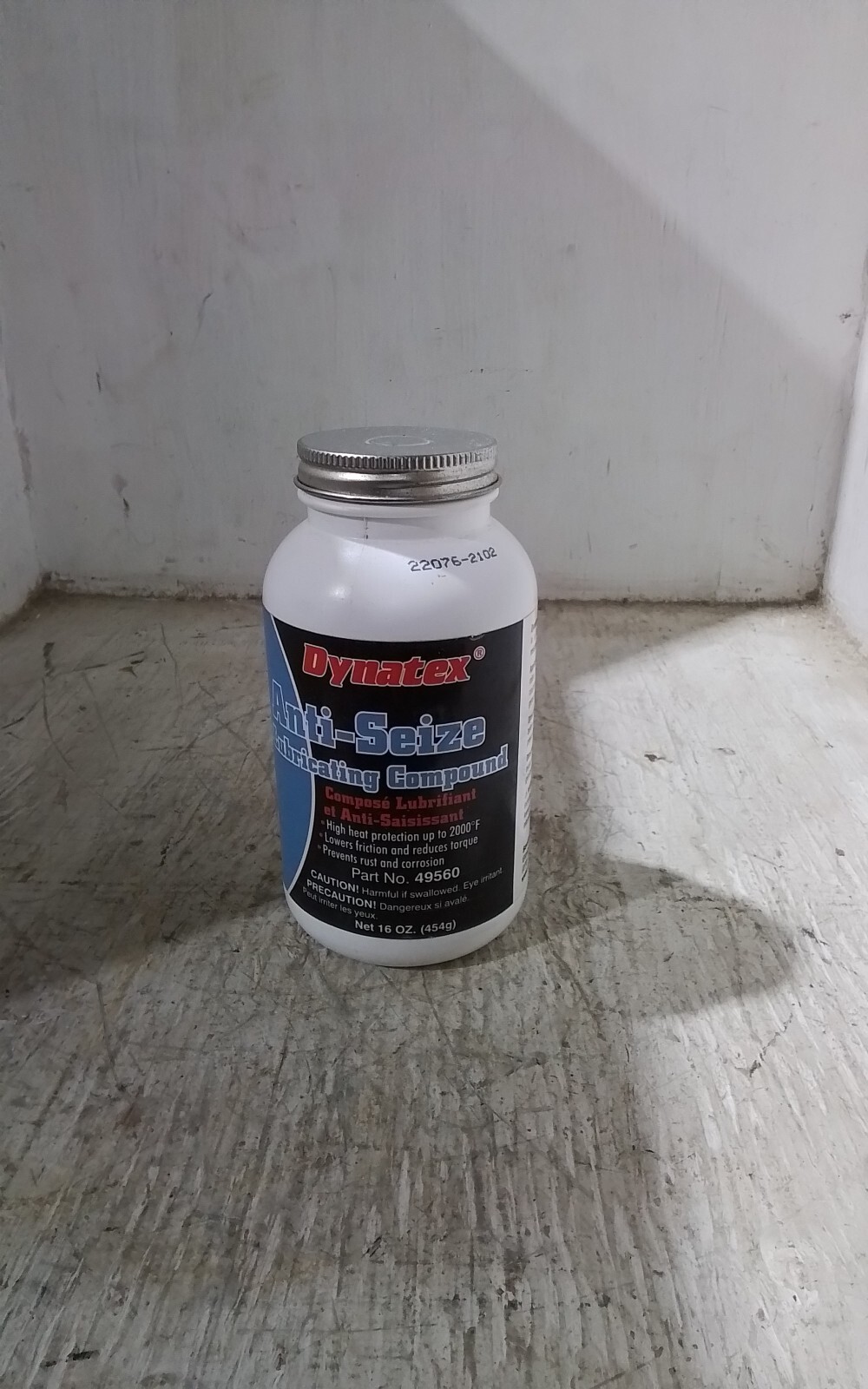 Dynatex 49560 Anti-Seize & Lubricating Compound 16 Oz. Brush Top (WP16)