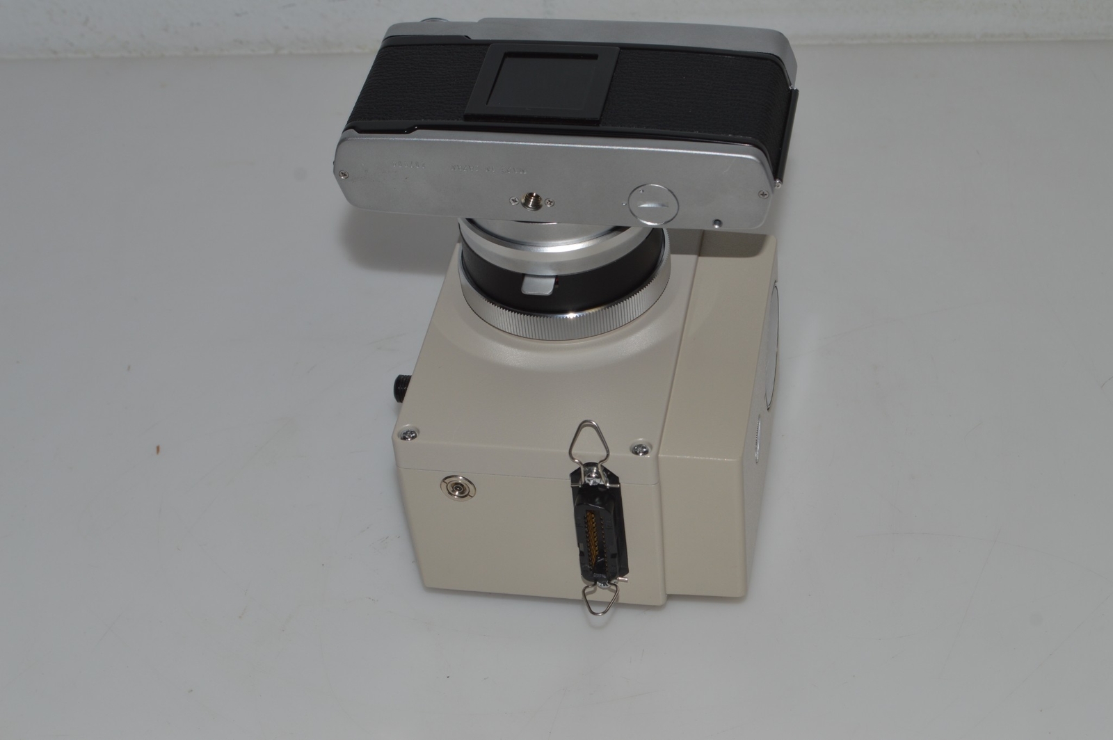 *TA* OLYMPUS MICROSCOPE CAMERA ADAPTER - EYEPIECE- C-35AD - BH-2? (QJH34)