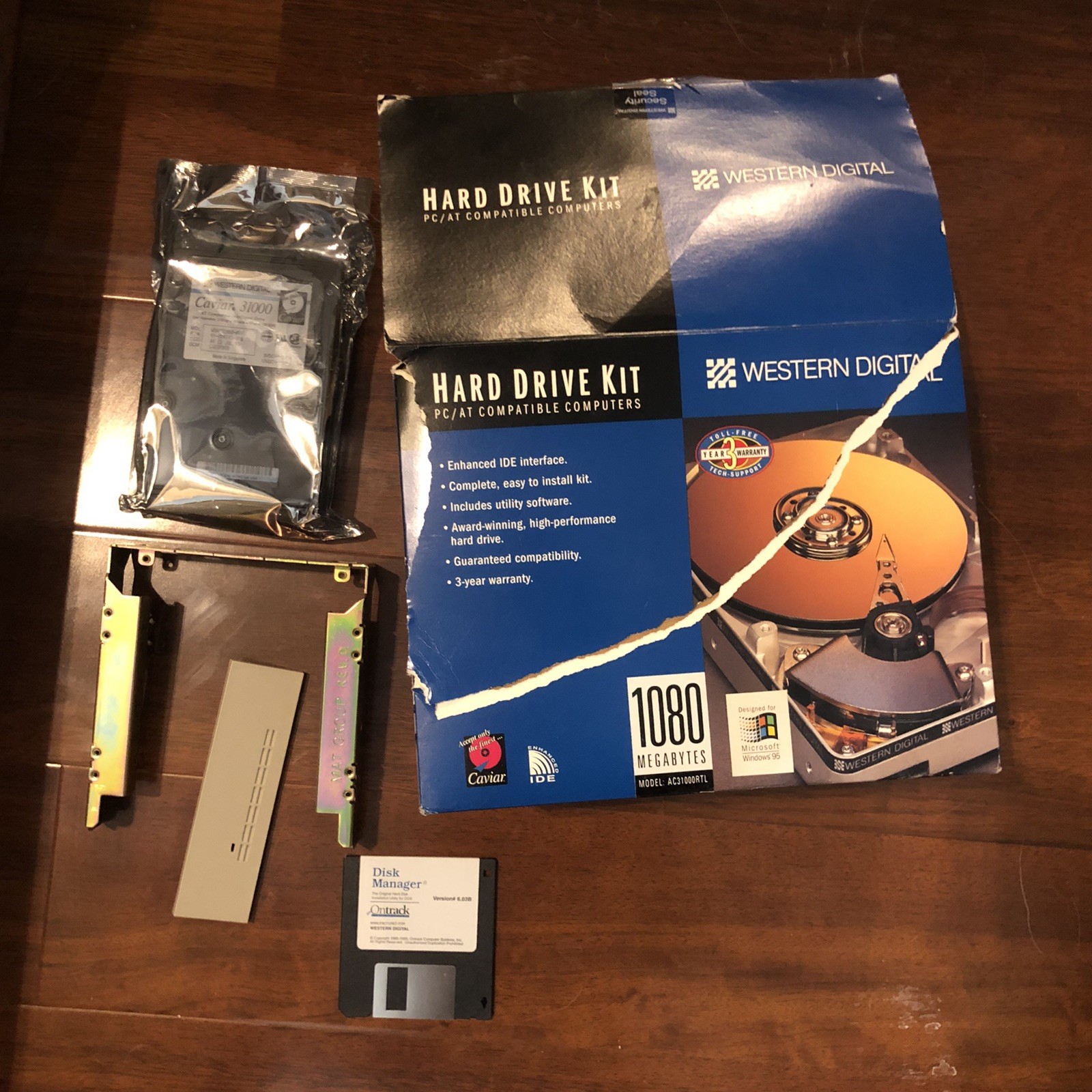 Western Digital Caviar 31000  Rare - Retro Hardware Come With Accessories