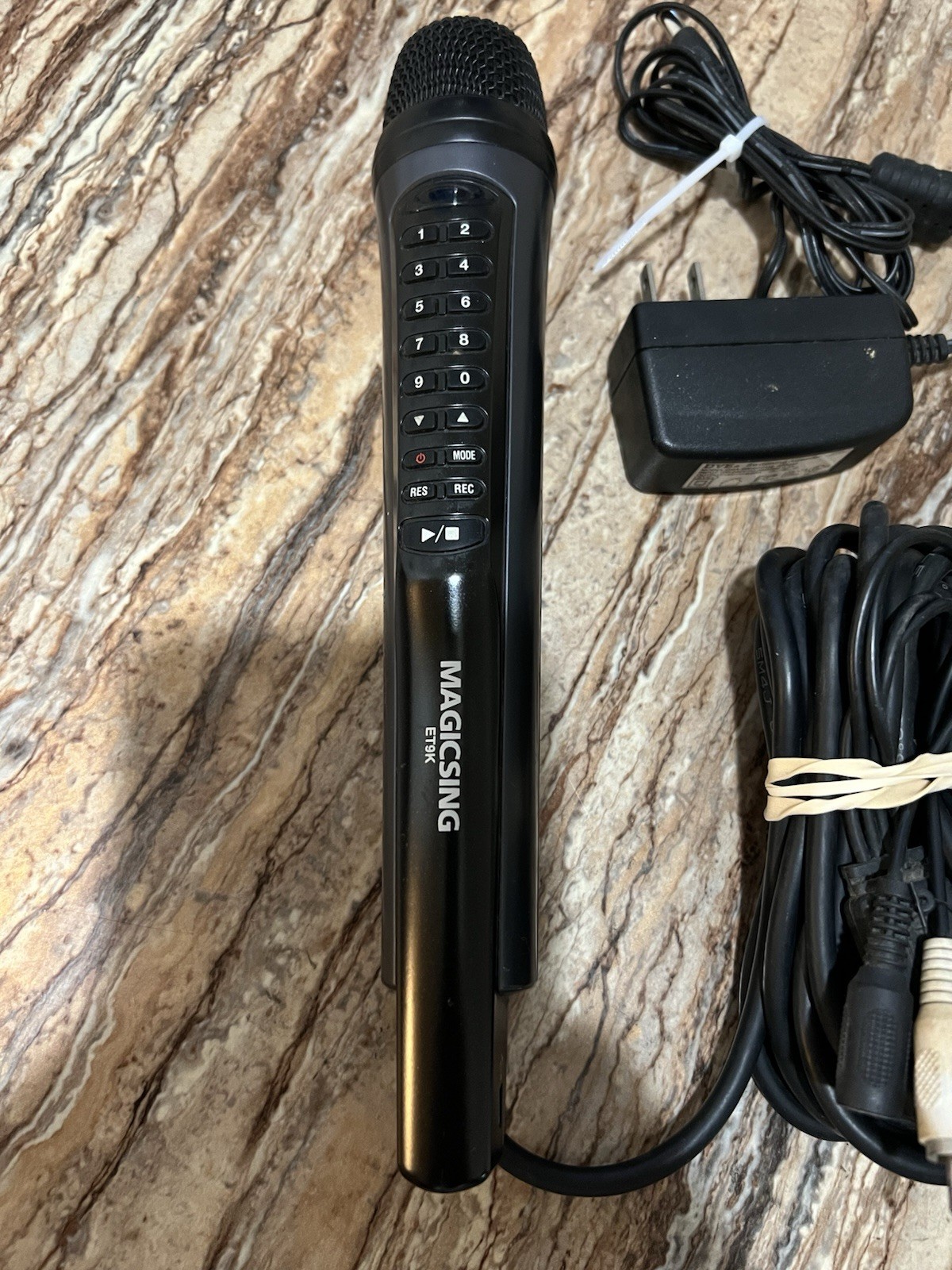 Magic Sing ET9K Microphone w/ Power Cord
