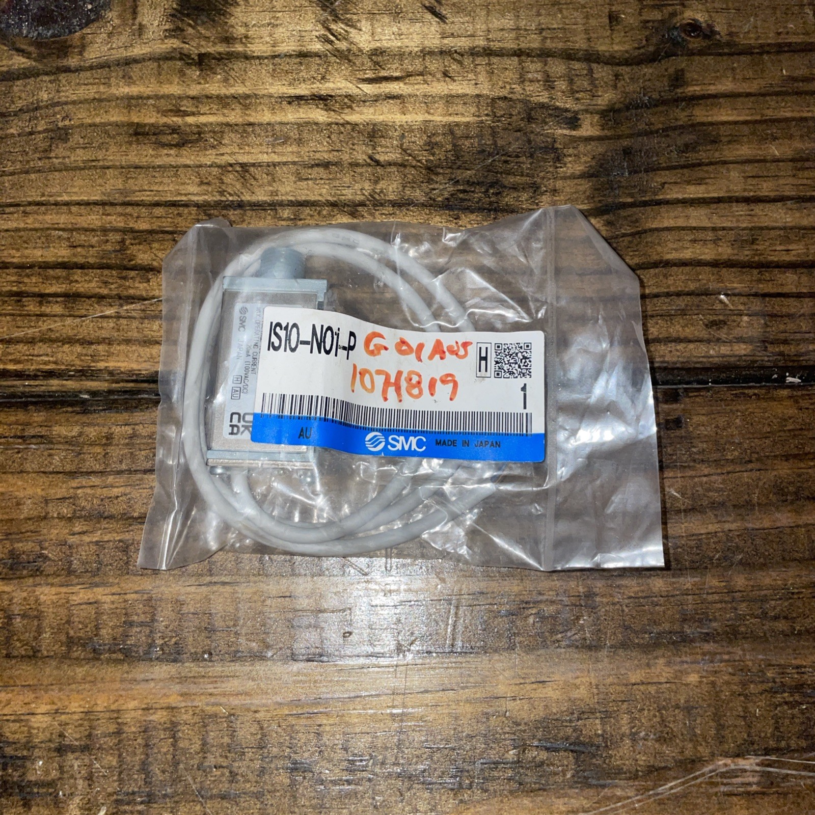 SMC Pressure Switch IS10-N01-P NOS