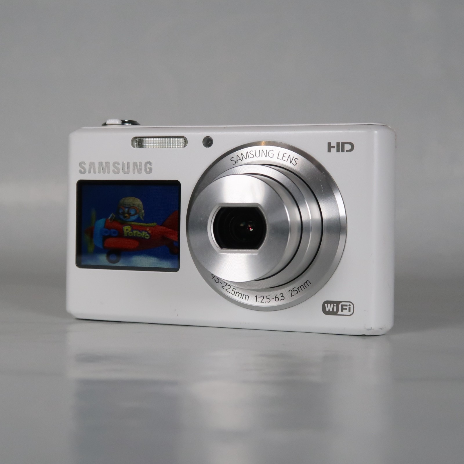 Samsung DV150F White Digital Camera 16.2MP 5x Optical Zoom Dual LCD Screen