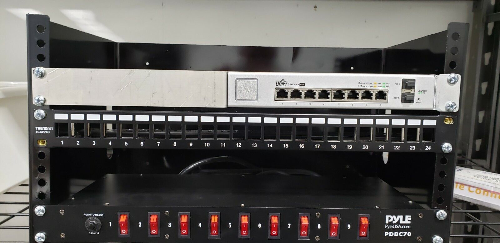 Ubiquiti Switch Server Bracket/Replacement Ears