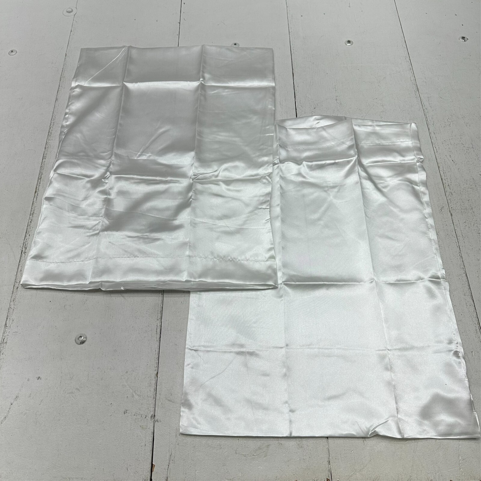 Bedsure Essentials White Silky Basic 2 Pack Comfortable Pillow Case Set 26x19 In