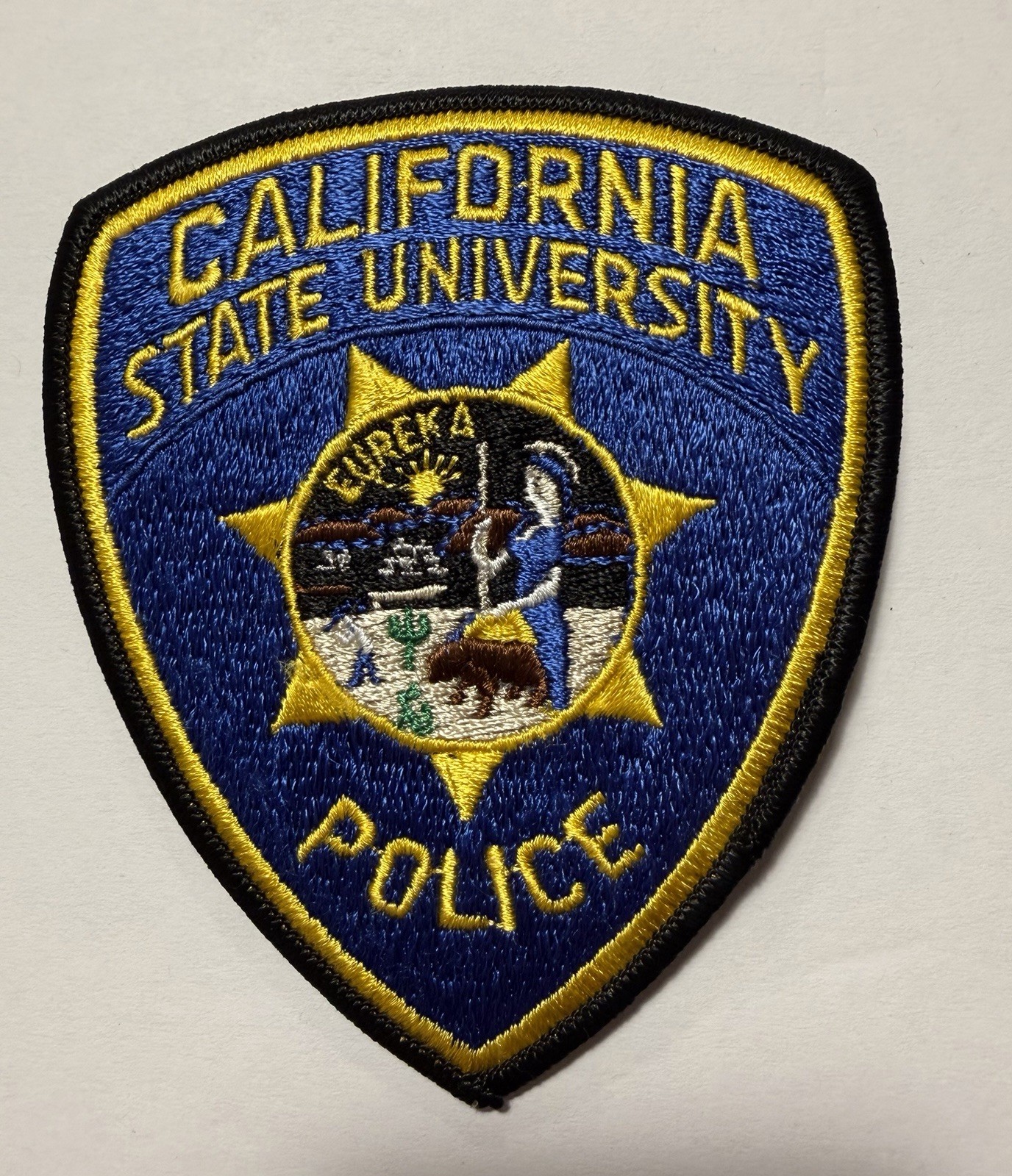 VINTAGE CALIFORNIA STATE UNIVERSITY POLICE DEPT PATCH CSU #D116