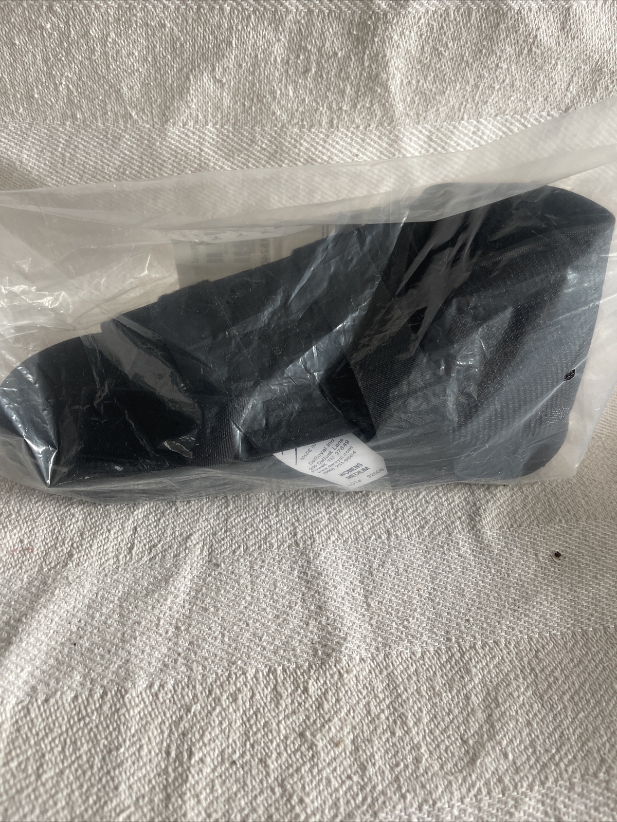 DeRoyal...Medium...Post Op Hook & Loop closure Shoe...Female Ref A152406 Black