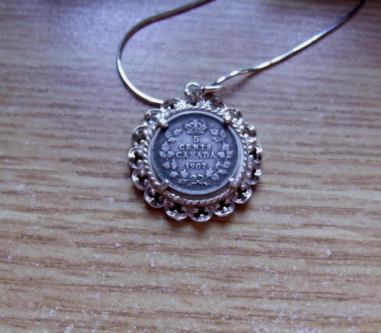 1907 Canada 5 Cents Coin Pendant in Silver Lace + 20" .925 Silver Italy Necklace