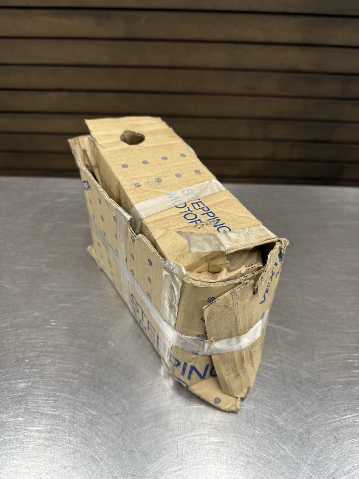 VEXTA PK2913-02AA Stepper Motor 2PH, 1.8° step, DC 4A - New