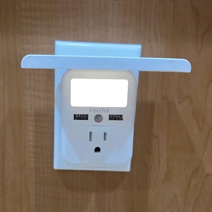VINTAR Wi-Fi Smart Plug Type A, Alexa/Google, Night Light, Childproof White