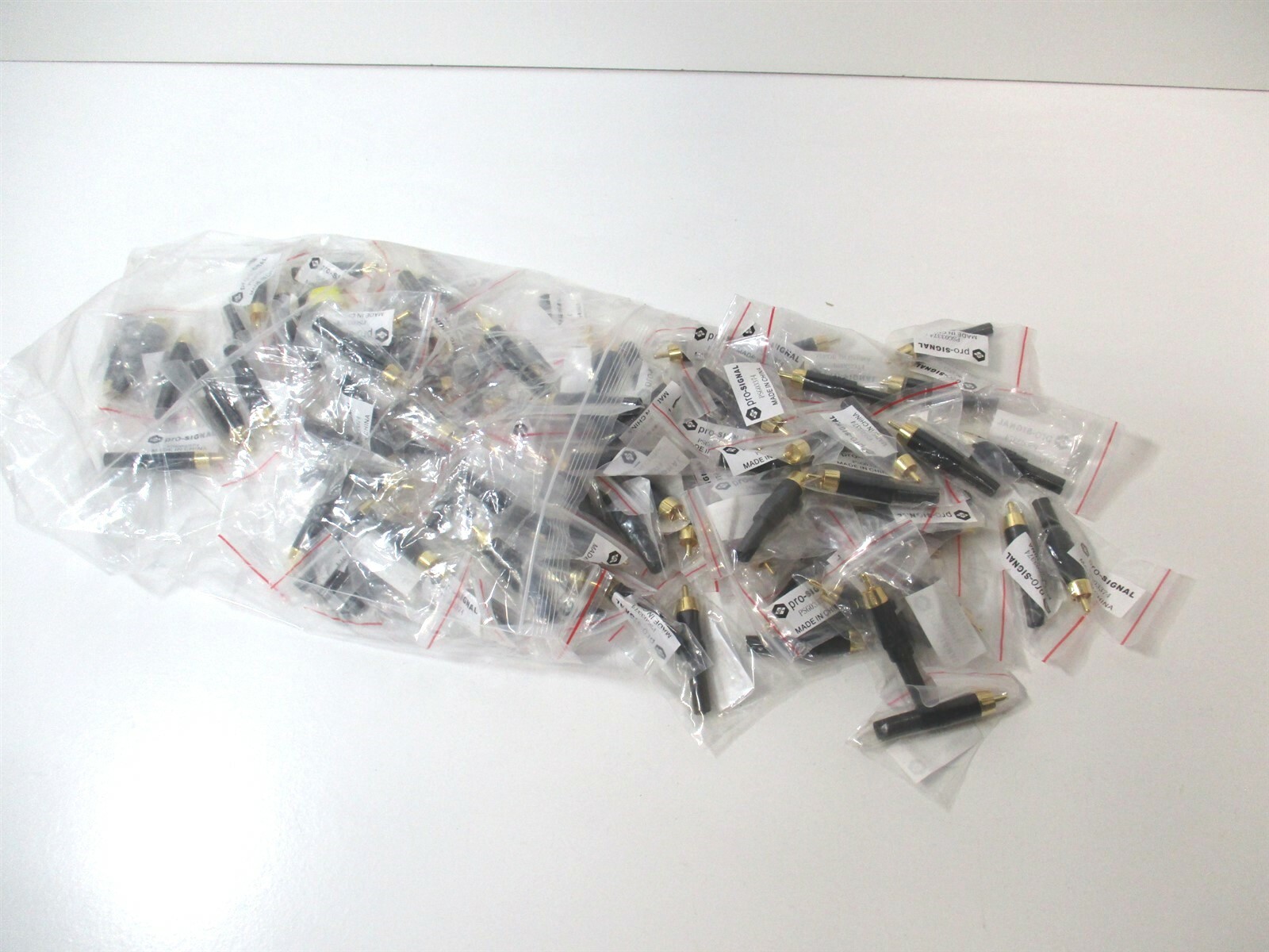 Rean (NYS373-0) Black Metal Body Phono Plug w/ Gold Plated Contacts - Lot of 92