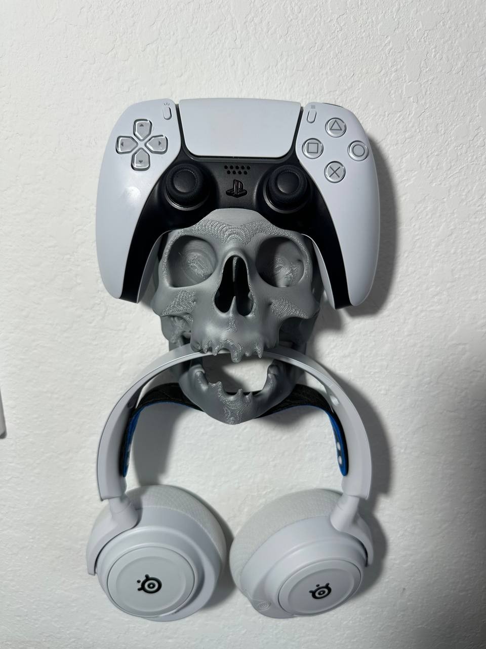 Skull PS5 Controller Wall Mount Holder Stand Gaming Decor Headset Hook