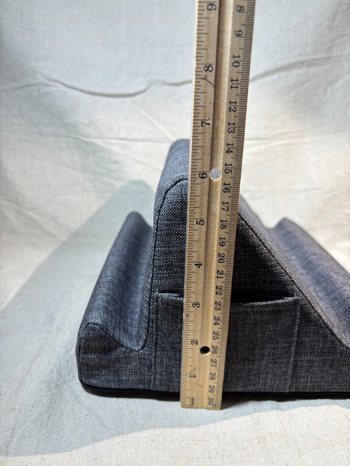 Pillow Tablet Stand For Books Kindles iPad With Storage Pockets