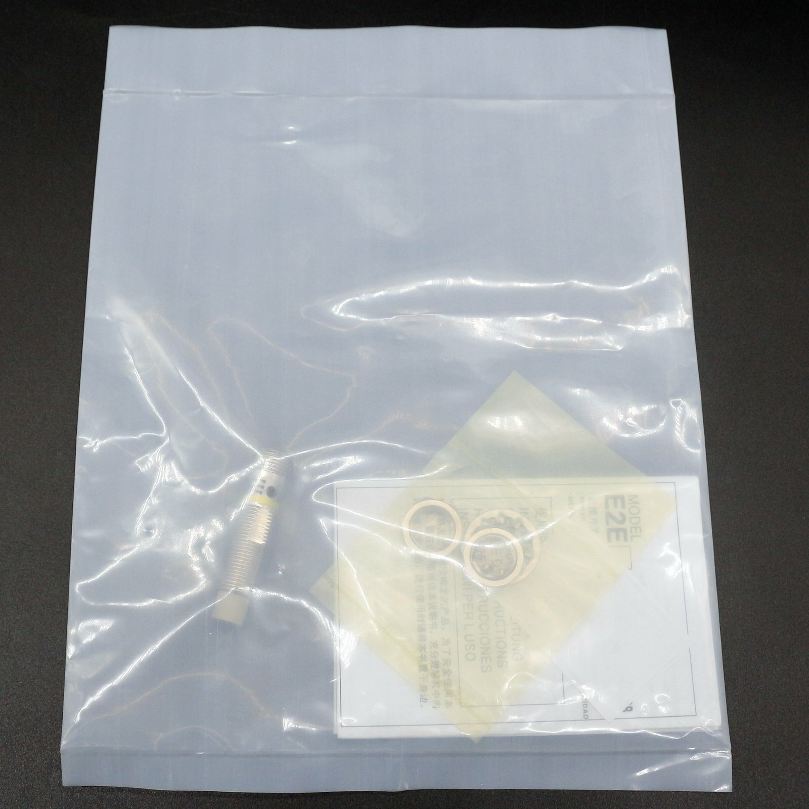 Omron E2E-X5MF1-M1 Proximity Senser Switch Cable E2EX5MF1M1 New In Box #
