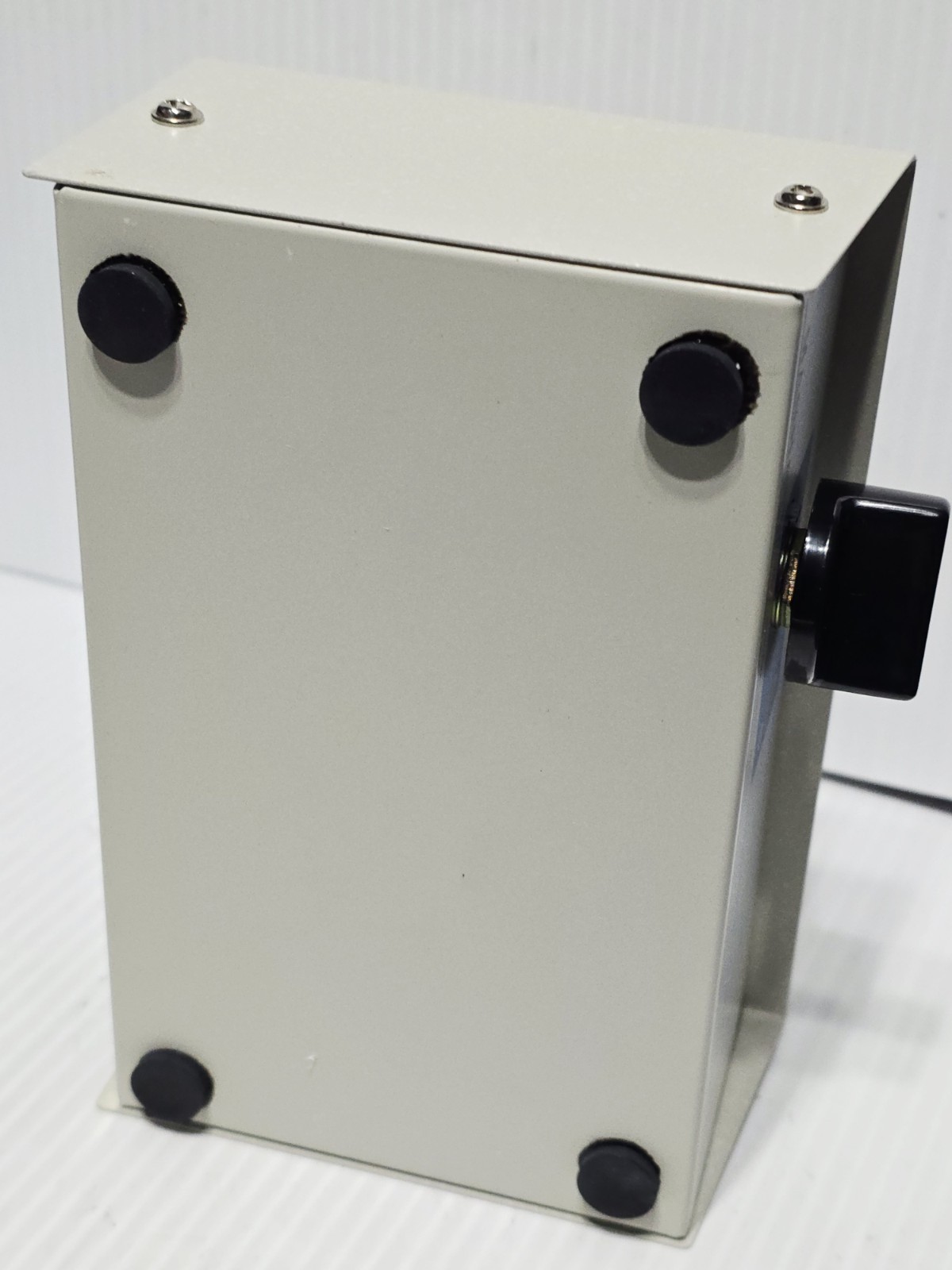Manual DB-25 A/B Data Switch Box - Parallel Port Selector -Power-Free, Untested