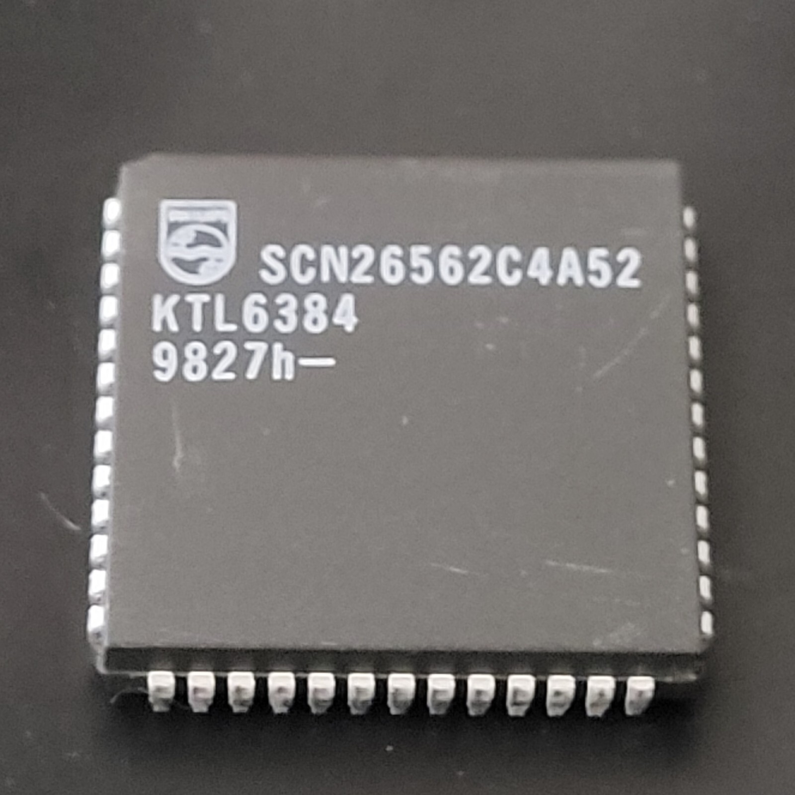 SCN26562C4A52 SIGNETIC SCN26562 Dual Universal Serial Communications NEW USA $15