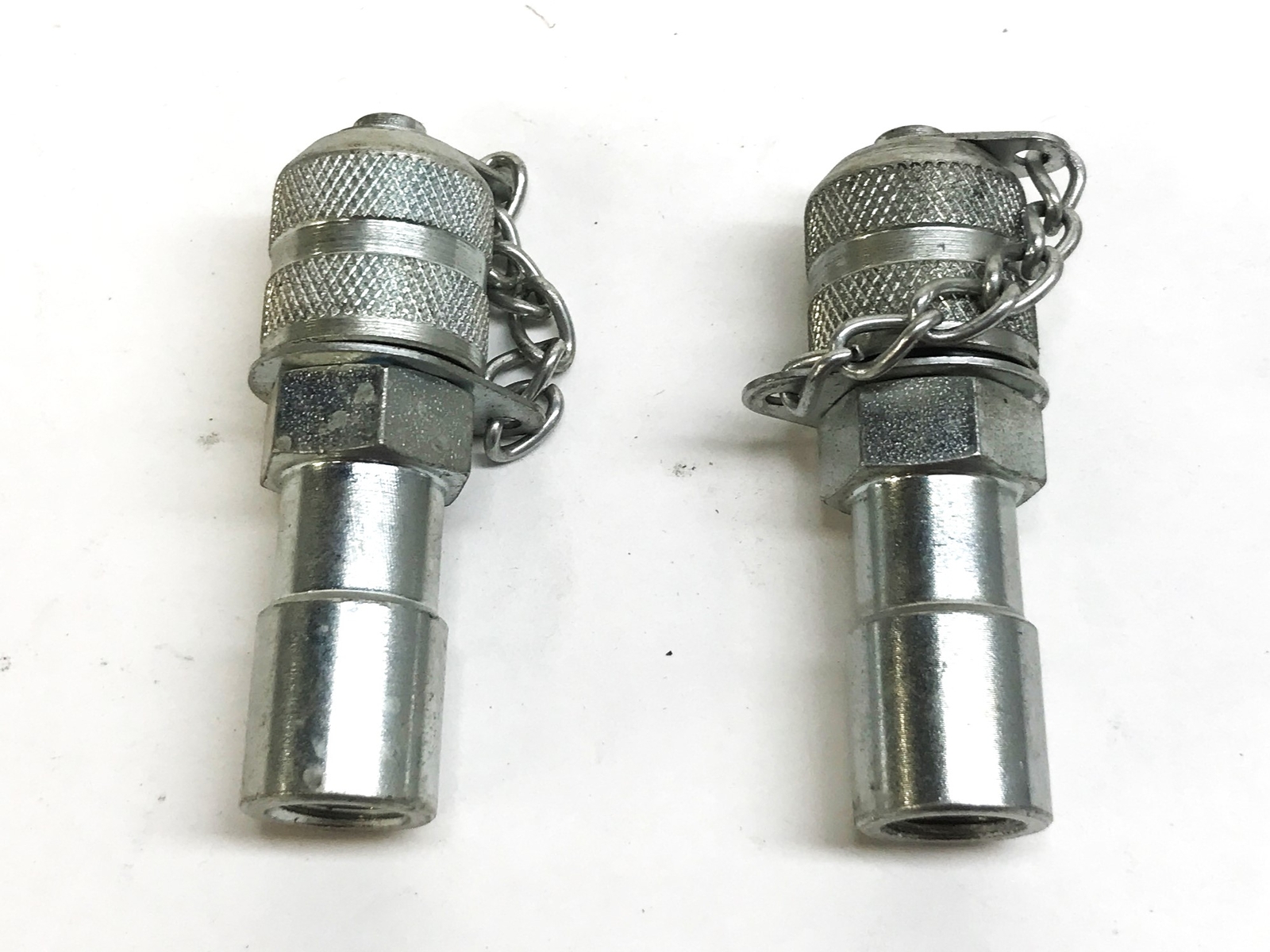 Unbranded 5/16 inch Make x 3/16 Female Test Port [Lot of 2] NOS