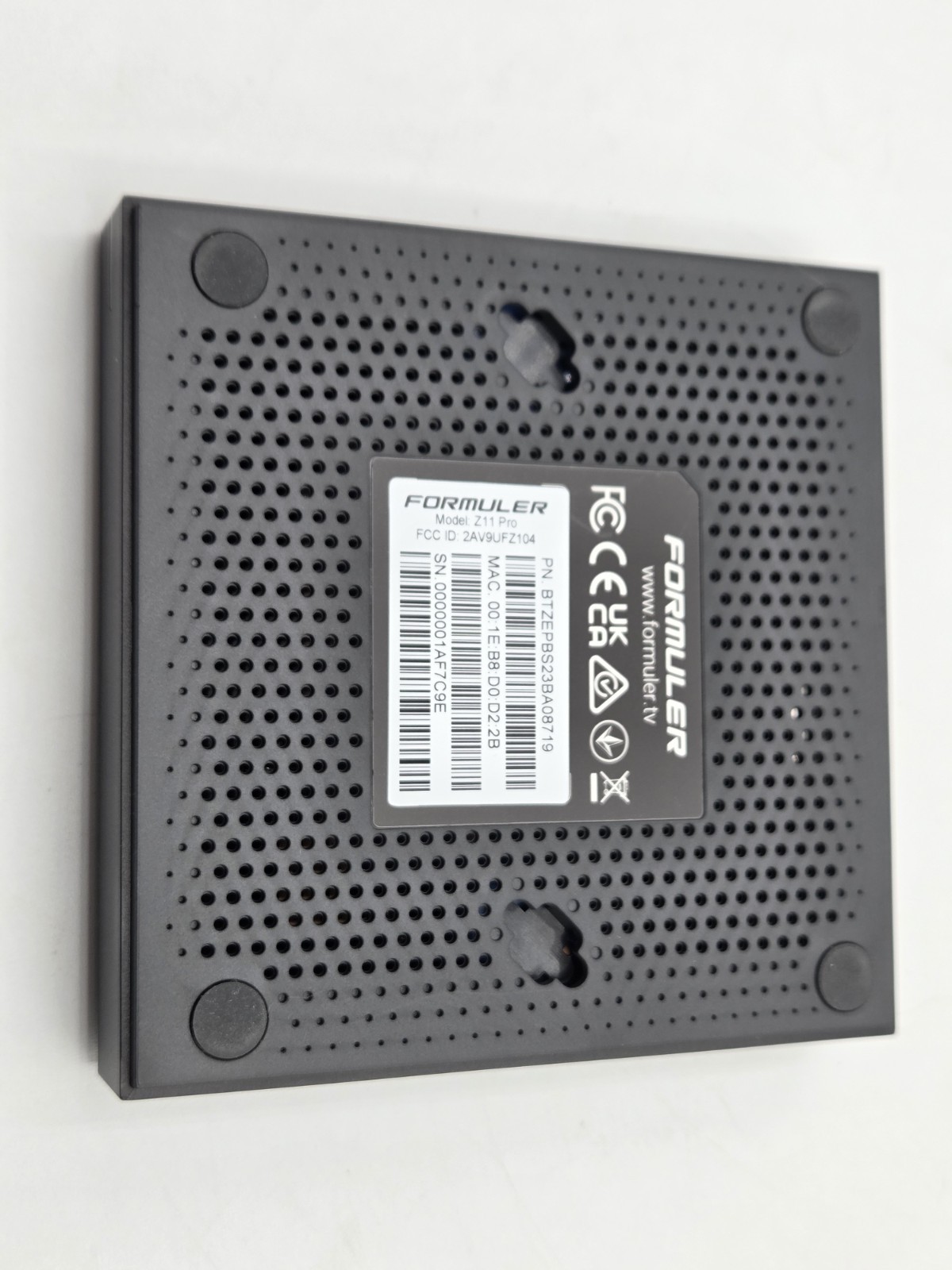 Formuler Z11 Pro Streaming Device Read Description