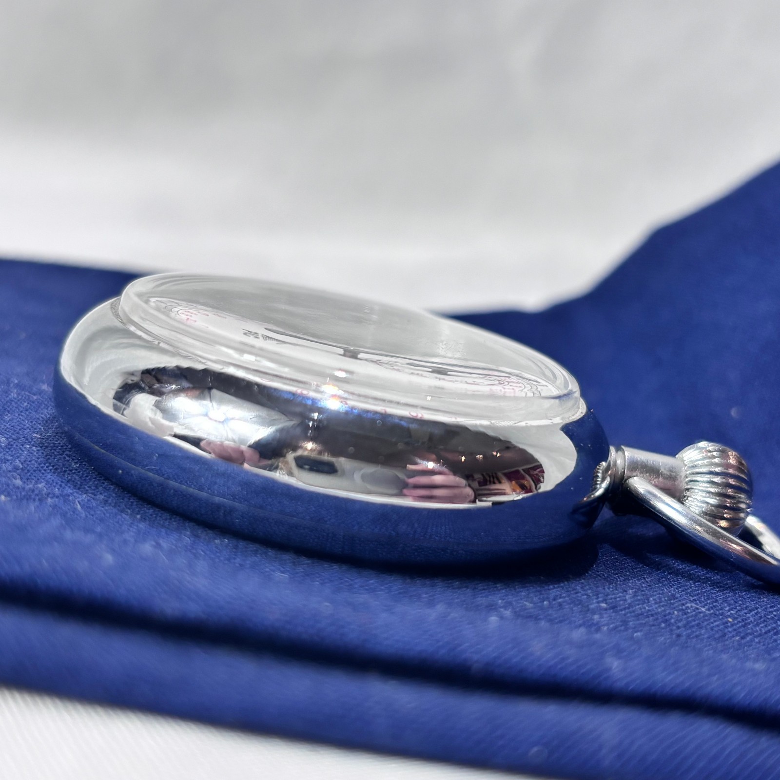 Swiss Made PIC Stopwatch Push Button Timer Works