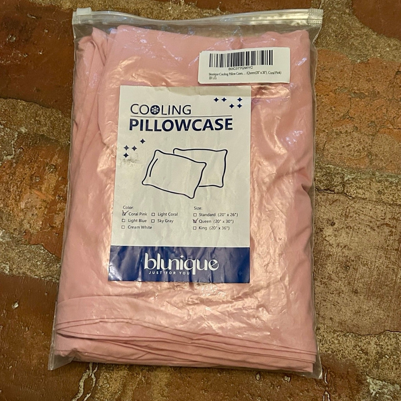 Cooling Pillowcase SET OF TWO Coral Pink Queen NEW IN PACKAGE Blunique