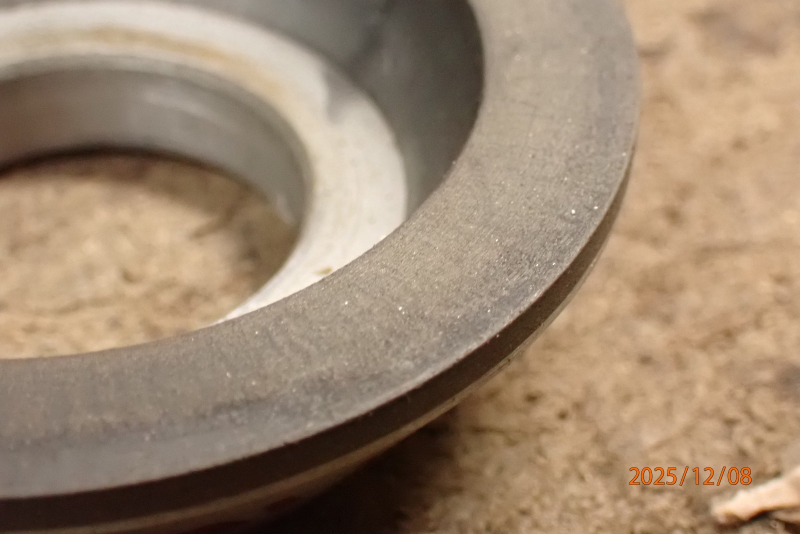 OLDER SMALL CUP GRINDING DIAMOND WHEEL FOR SURFACE TOOL CUTTER GRINDER