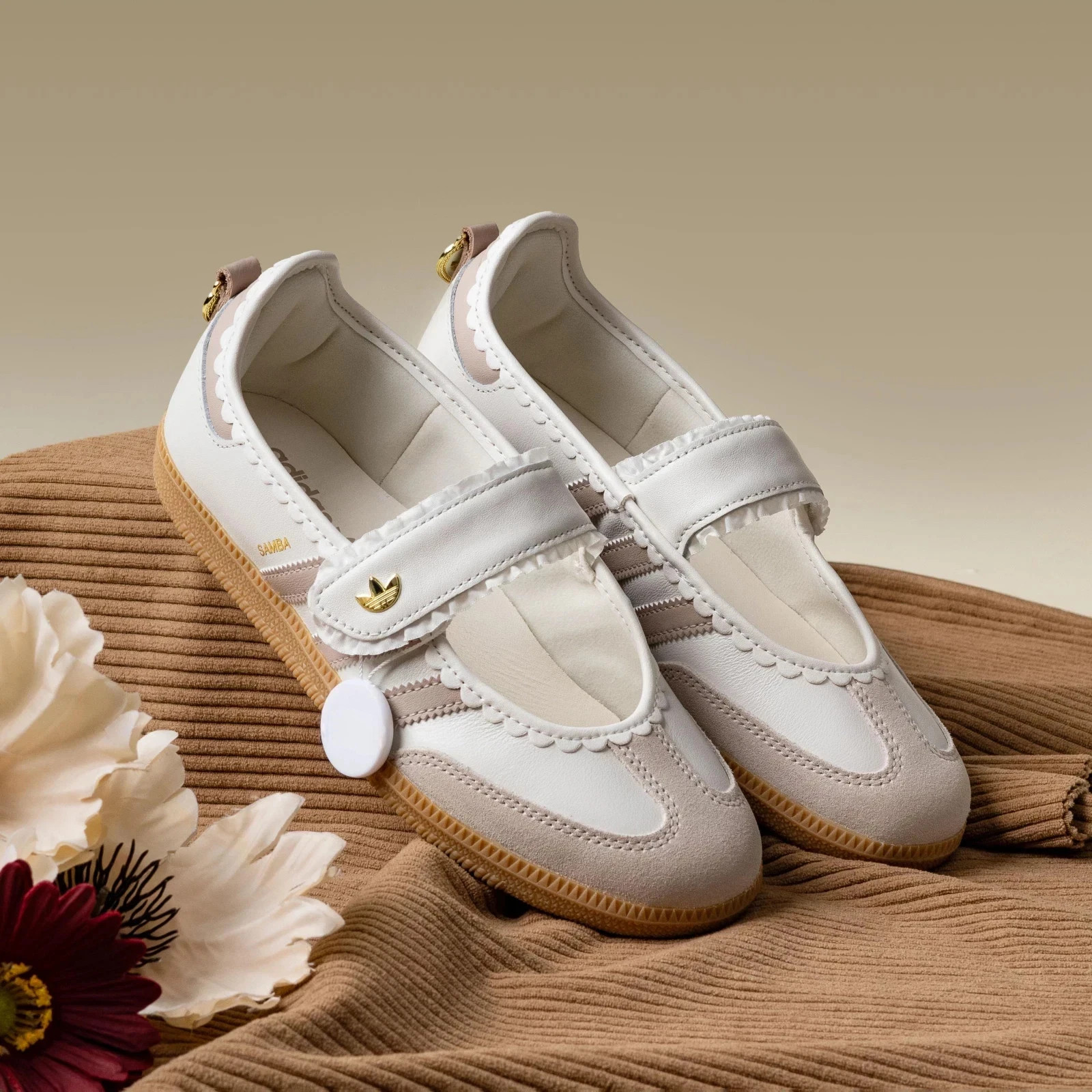 NEW WOMEN Originals Samba Mary Jane Sports KH6230, Size US 5-9