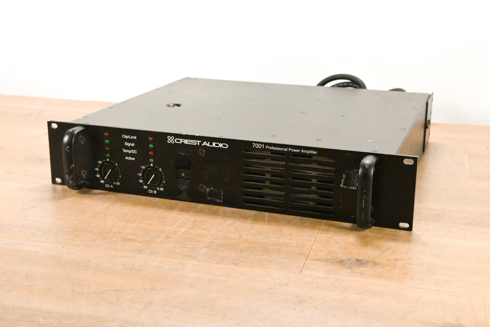 Crest Audio 7001 2-Channel Power Amplifier CG011TB