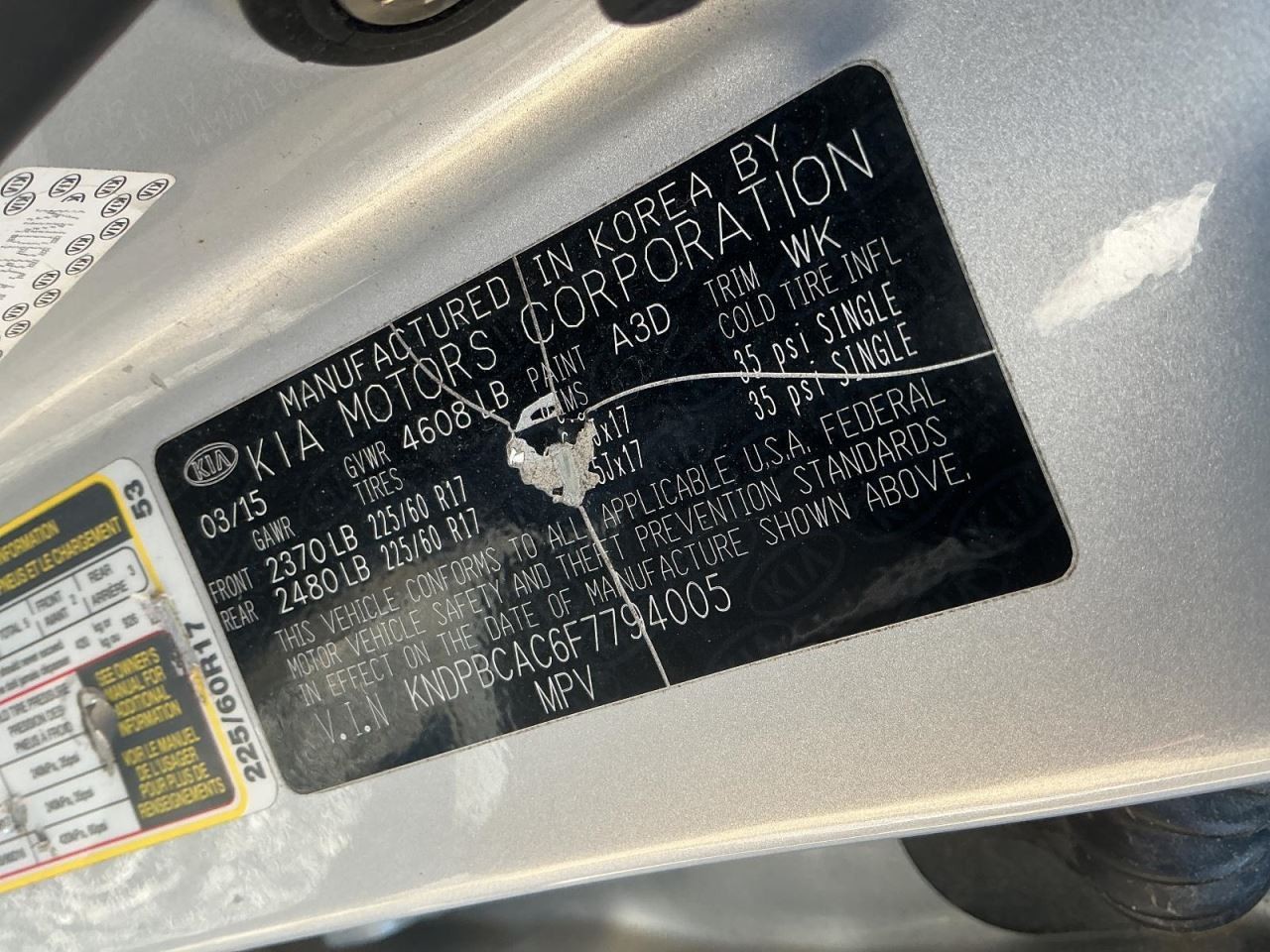 SPORTAGE 2015 Glove Box 4930998