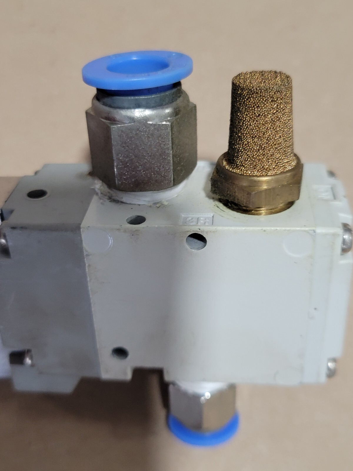 SMC solenoid valve VP342-5GD1-02A